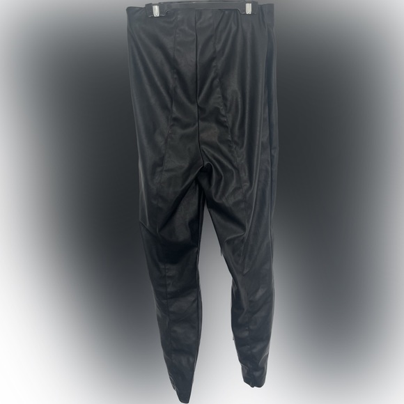 ASOS Tall faux leather pants - Picture 3 of 4